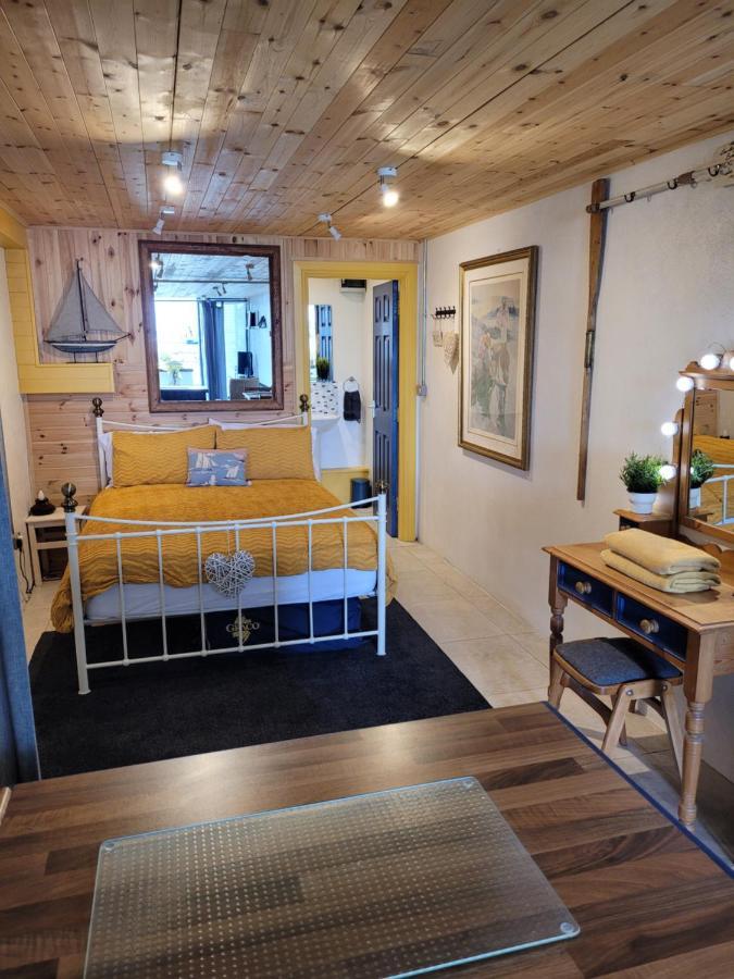 The Old Boat House Appartement Carlingford Buitenkant foto