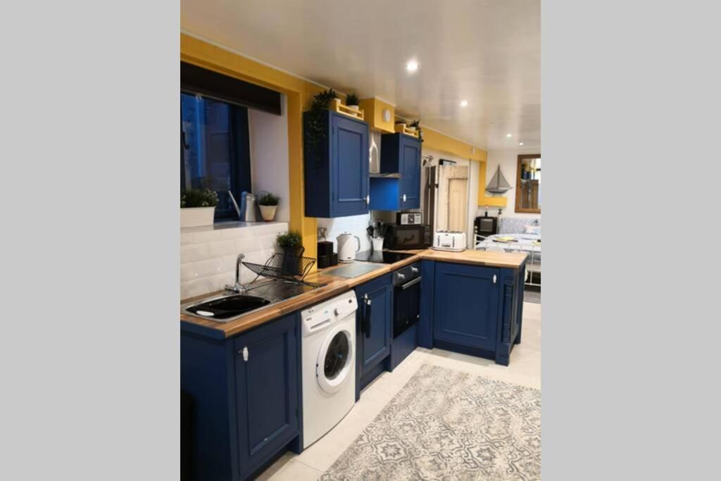 The Old Boat House Appartement Carlingford Buitenkant foto